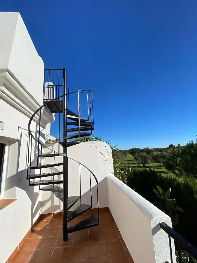 Apartamento Precioso adosado rodeado de un entorno verde natural y muy cerca de la playa Chiclana de la Frontera