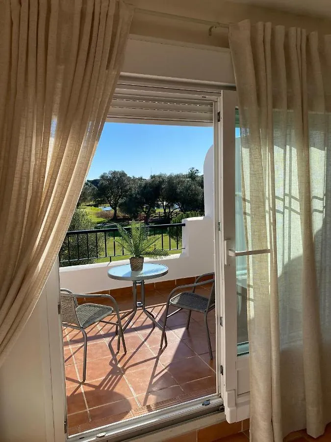 Apartamento Precioso adosado rodeado de un entorno verde natural y muy cerca de la playa Chiclana de la Frontera España